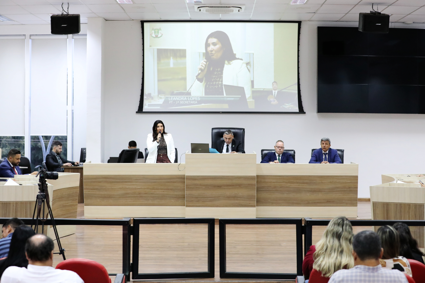 Câmara de Macaé Aprova Propostas Destinadas à Valorização dos Servidores Municipais