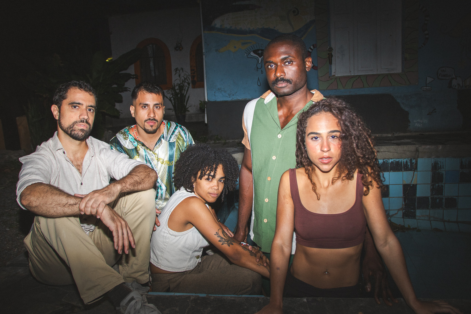 Espetáculo “ACQUARIA Viva” chega ao Teatro Firjan SESI Macaé com música, dança e artes visuais em uma experiência sensorial