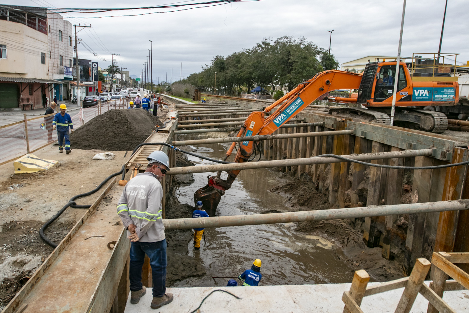 Prefeitura de Macaé entrega obras de macrodrenagem e escola nesta última semana do ano